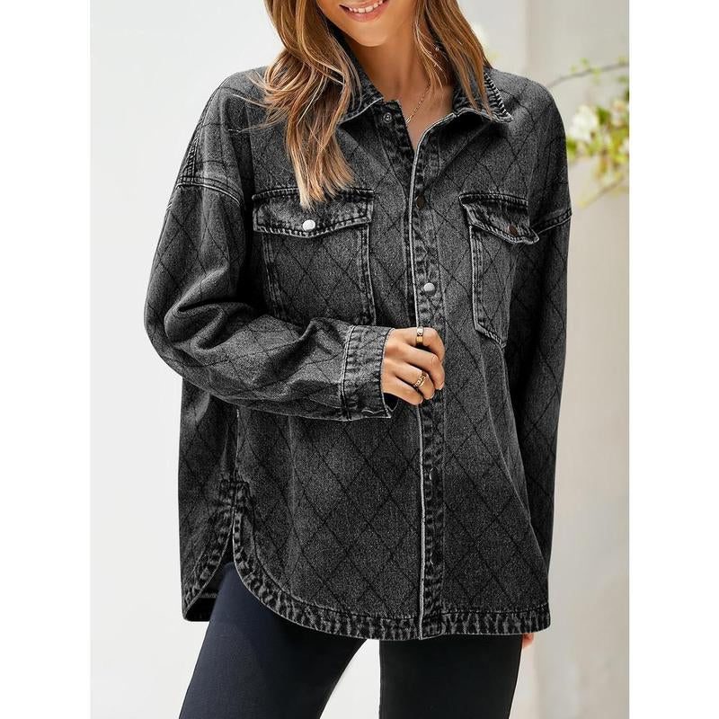 FMEYOA Women's Oversized Denim Jacket with Trendy Diamond Quilting and Button Down Design - Casual Lightweight Shacket